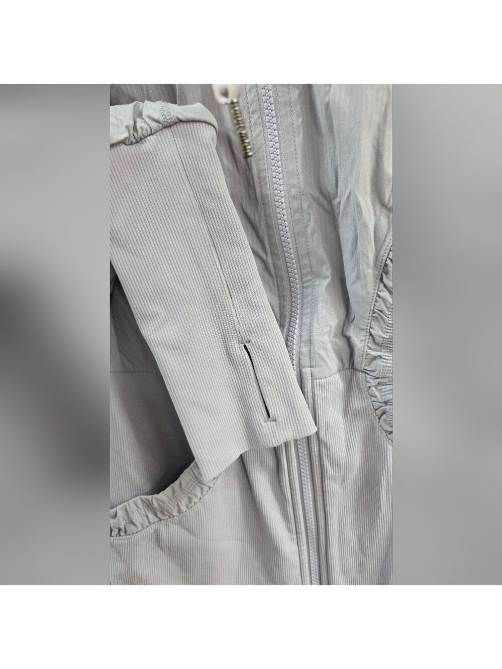 Lululemon Reversible Jacket - Picture 2 of 16